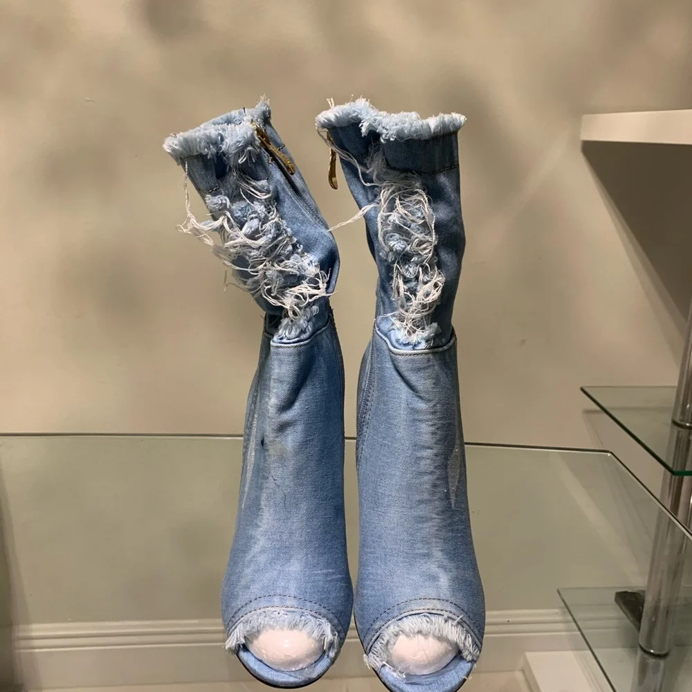 Booties - Picture 3 of 7